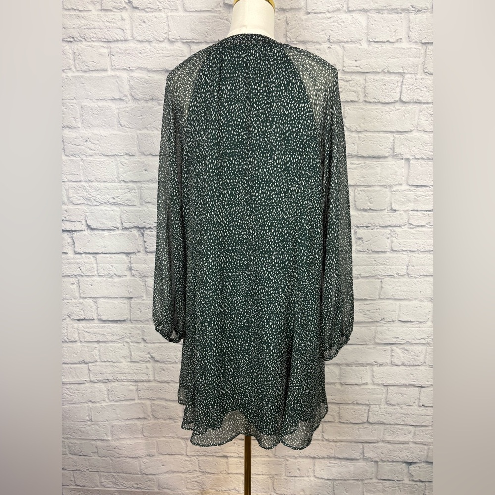 JOIE Green & White Arctic Animal Print Chiffon Balloon Sleeve Dress size Large - Picture 6 of 8